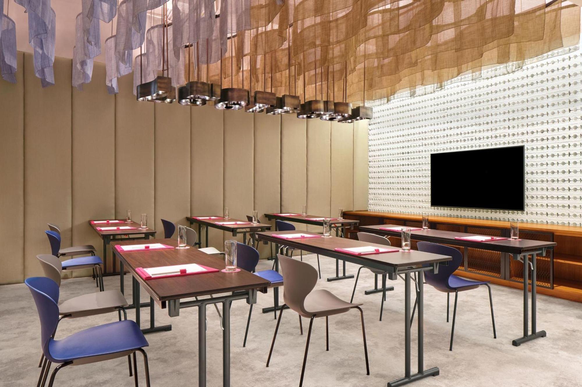 Aloft Bali Seminyak Otel Dış mekan fotoğraf